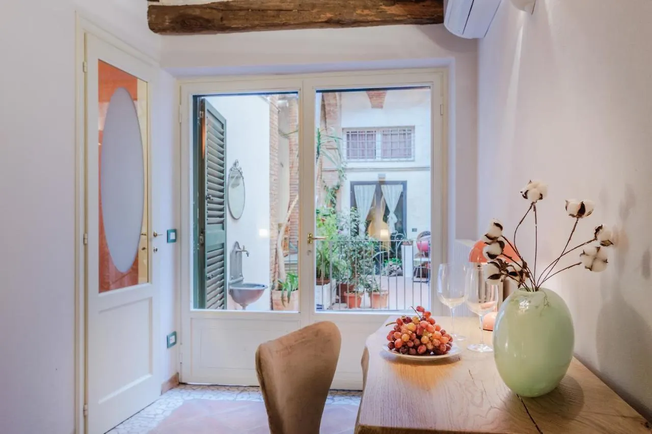 Casa Al Dipinto, Contemporary Apartment With Lucca 0*,
