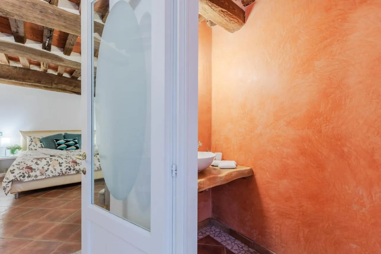 Casa Al Dipinto, Contemporary Apartment With Lucca
